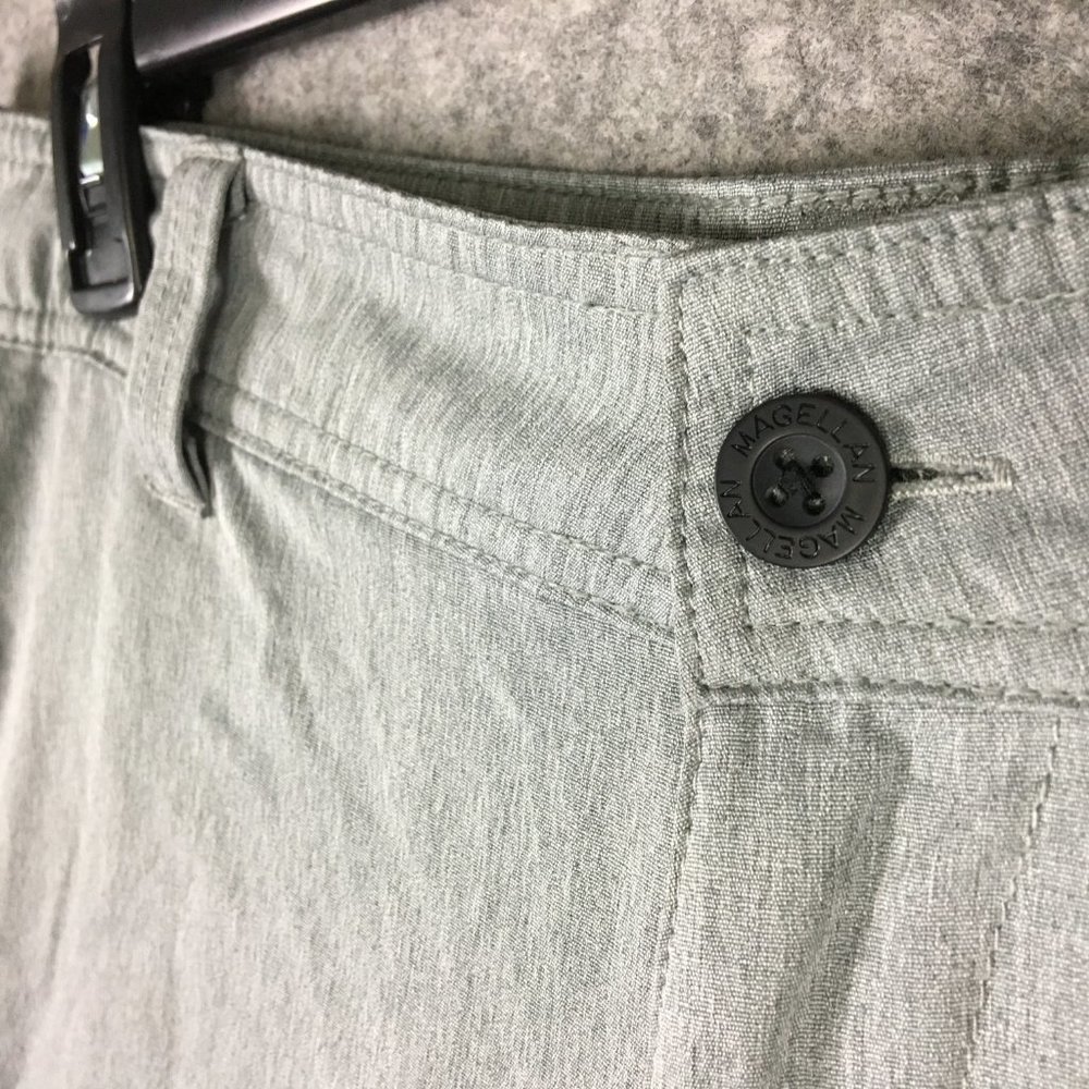 Magellan Shorts 36 Mens Fish Gear Gray Water Repellent Zipper Pocket Lightweight - Picture 2 of 15